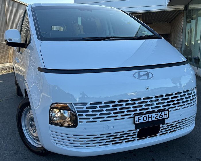 2024 Hyundai STARIA LOAD