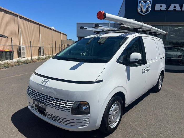 2024 Hyundai STARIA LOAD US4.V3 MY25 Creamy White