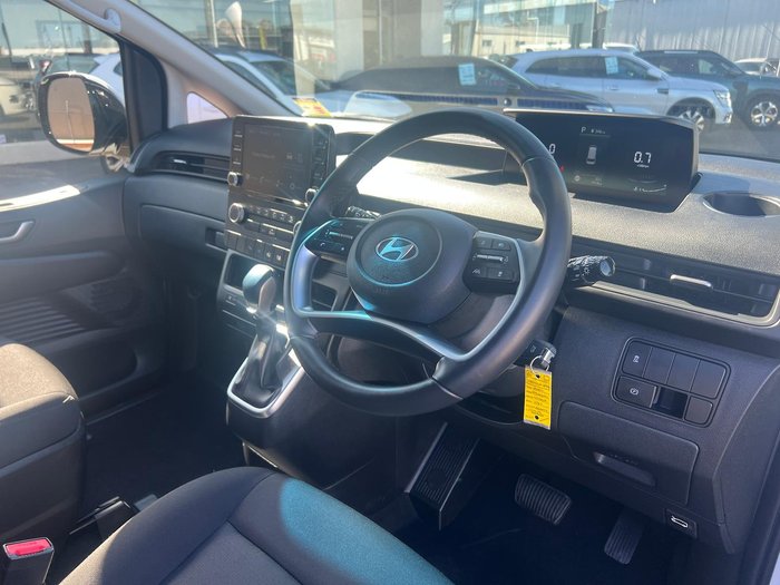 2024 Hyundai STARIA LOAD US4.V3 MY25 Creamy White