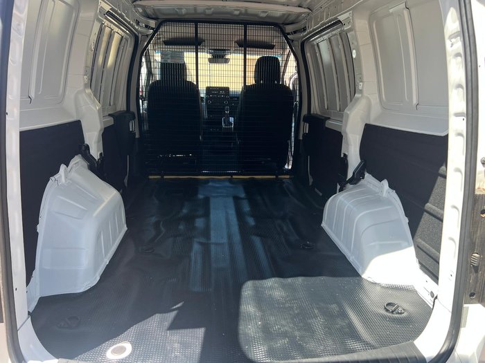 2024 Hyundai STARIA LOAD US4.V3 MY25 Creamy White