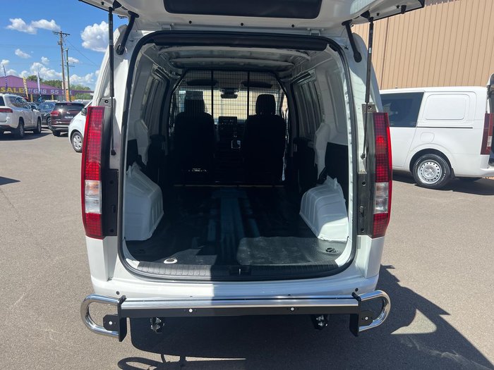 2024 Hyundai STARIA LOAD US4.V3 MY25 Creamy White