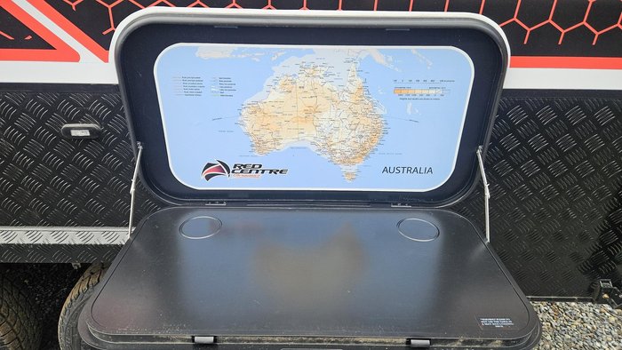 2025 Red Centre Newell Plus 186 Type B