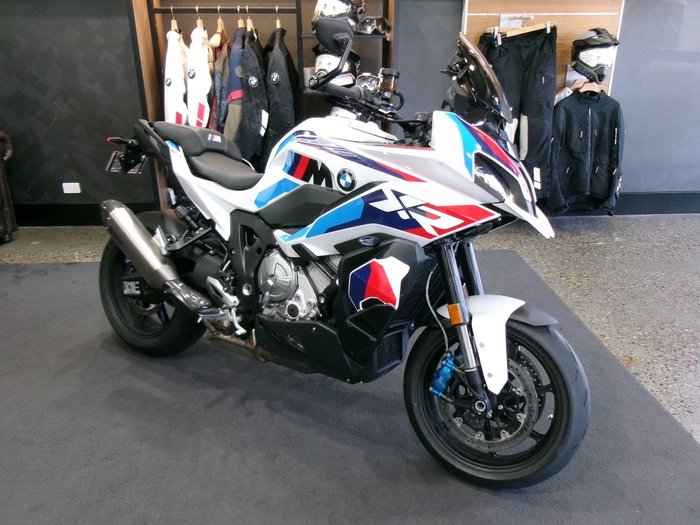 2025 BMW Motorrad M 1000 XR LIGHTWHITE UNI/M MOTORSPORT