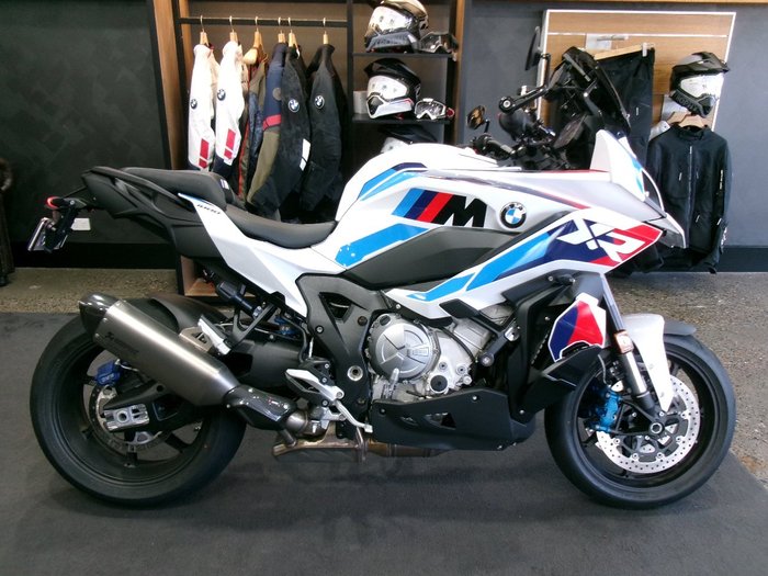 2025 BMW Motorrad M 1000 XR LIGHTWHITE UNI/M MOTORSPORT