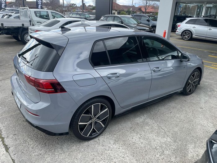 2024 Volkswagen Golf 110TSI R-Line