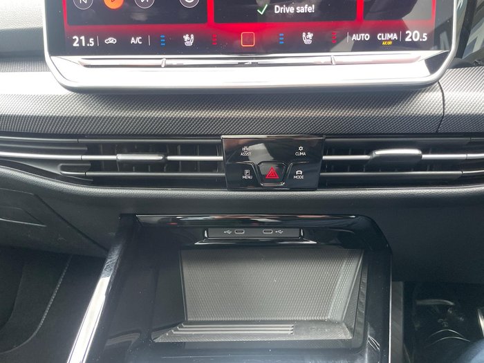 2024 Volkswagen Golf 110TSI R-Line