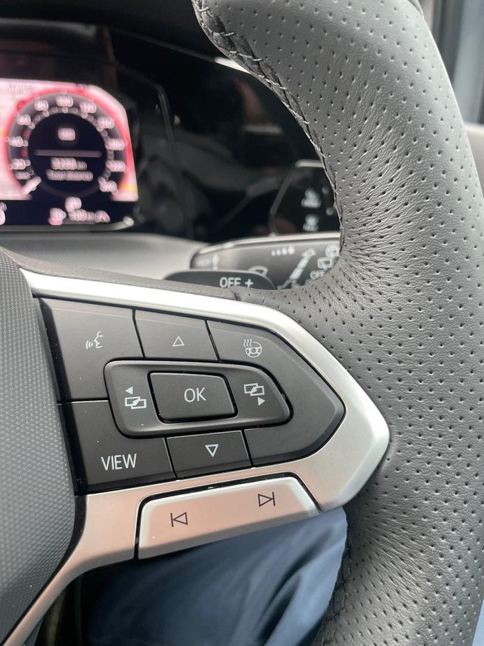 2024 Volkswagen Golf 110TSI R-Line