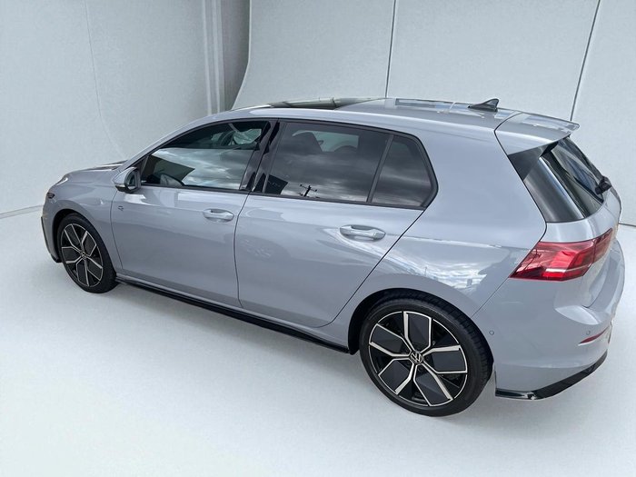 2024 Volkswagen Golf 110TSI R-Line