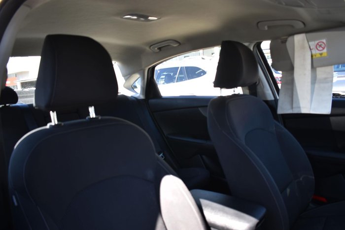 2019 Kia Cerato S BD MY19 Clear White
