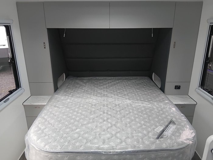 2025 Red Centre Tanami Plus 186 Type B (was $143,990 now $134,990)