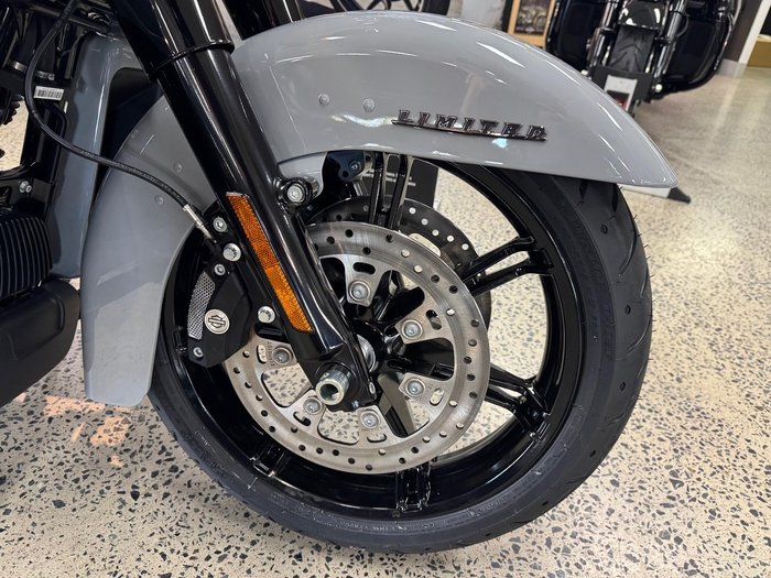 2024 Harley-Davidson Ultra Limited 114 (FLHTK) Touring Grey