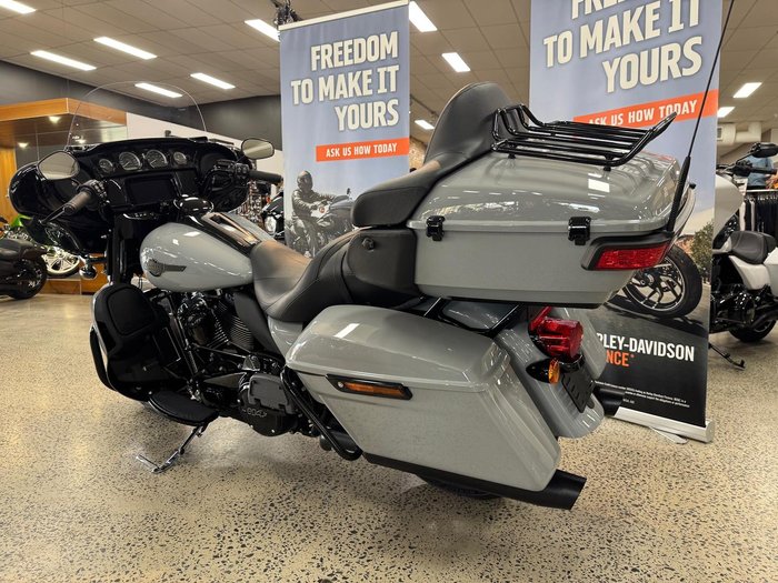 2024 Harley-Davidson Ultra Limited 114 (FLHTK) Touring Grey