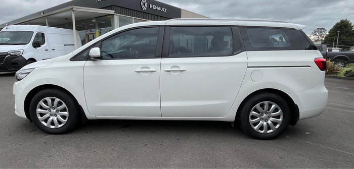 2017 Kia Carnival S