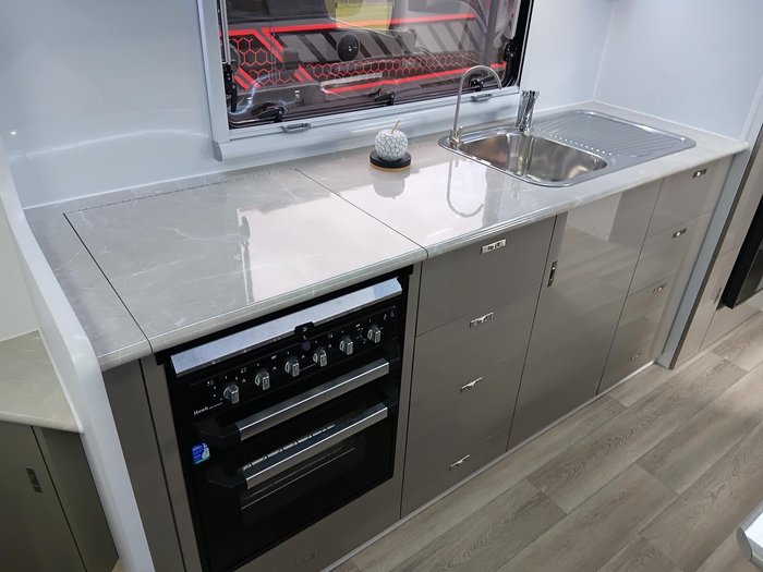 2025 Red Centre Tanami Plus 208 Type A (was $145,990 now $140,990)