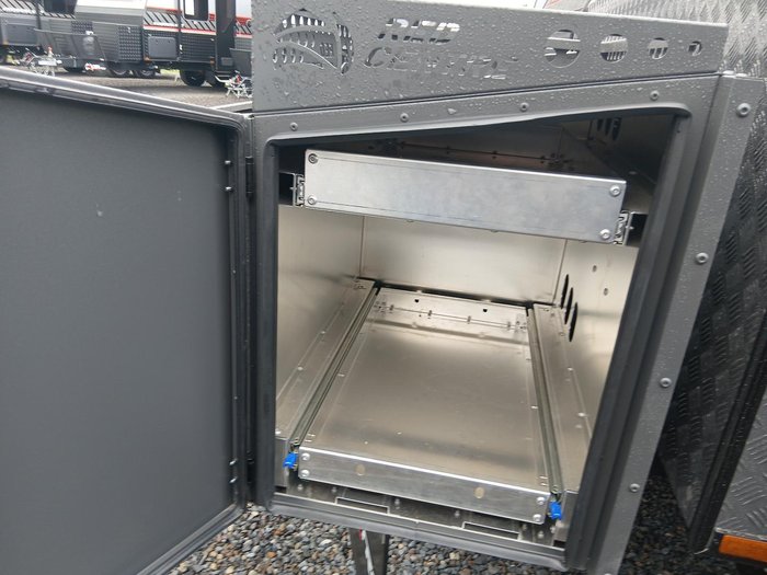 2025 Red Centre Tanami Plus 208 Type A