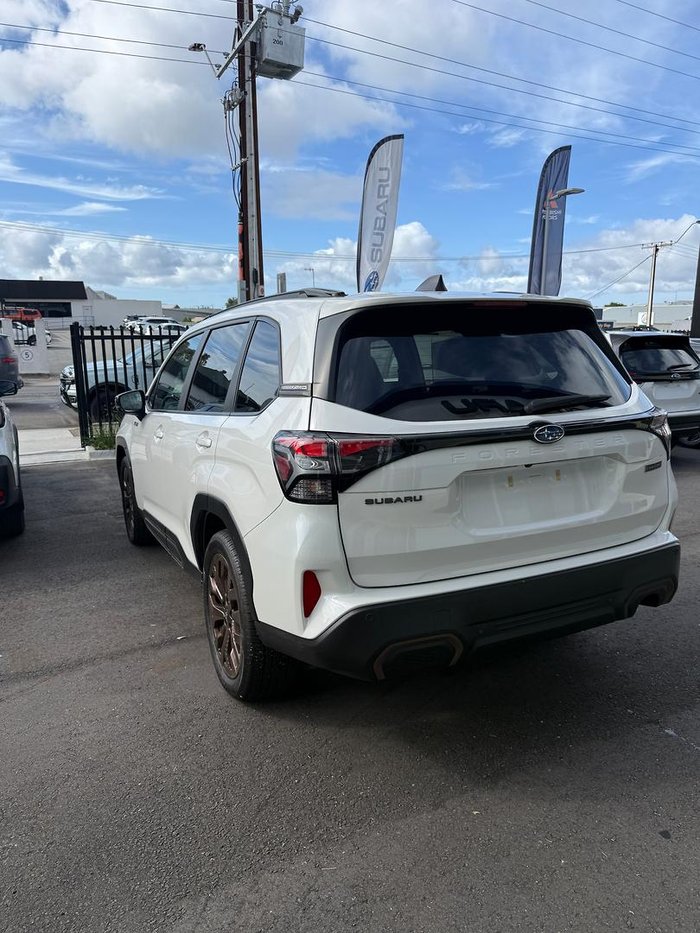 2025 Subaru Forester Hybrid Sport
