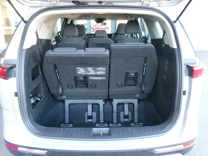 2021 Kia Carnival Si