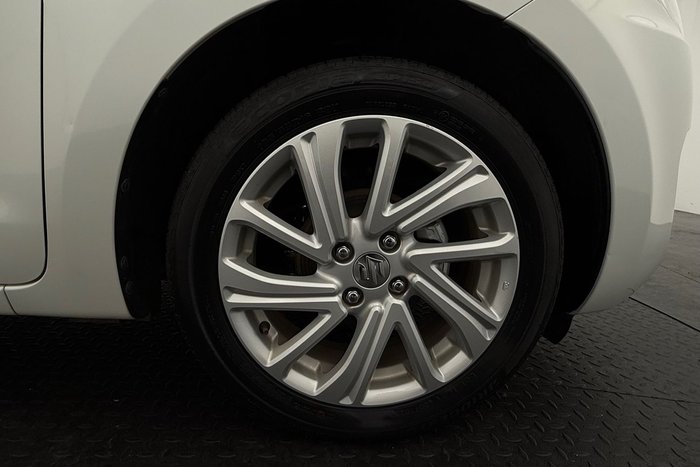 2023 Suzuki Swift GL