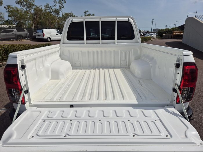 2018 Toyota Hilux SR