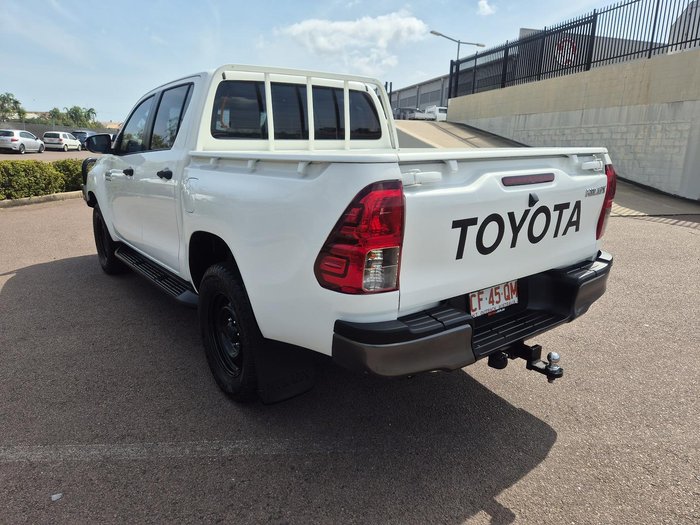 2018 Toyota Hilux SR