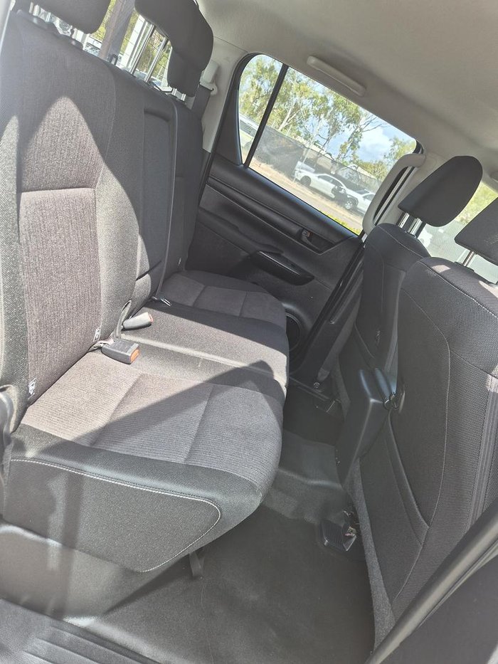 2018 Toyota Hilux SR