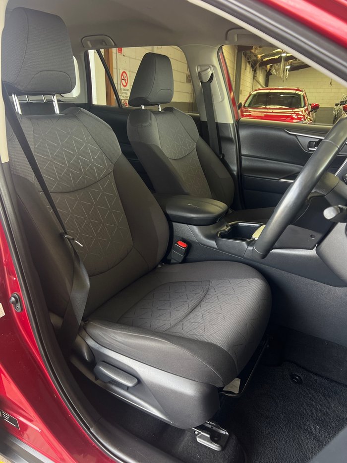 2021 Toyota RAV4 GXL