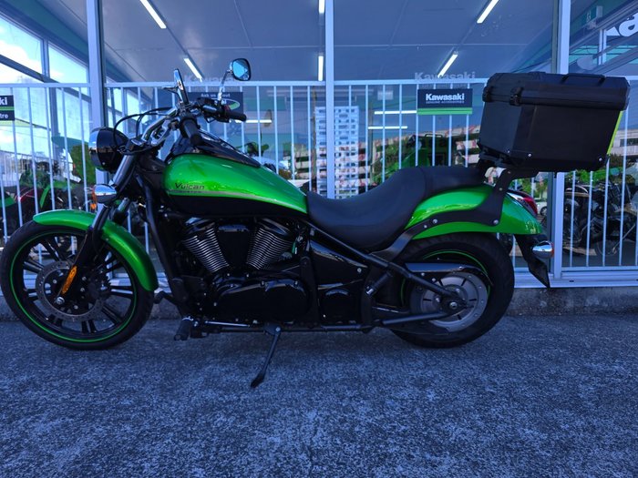 2018 Kawasaki VULCAN 900 (VN900) CLASSIC Black