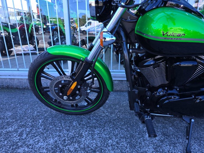 2018 Kawasaki VULCAN 900 (VN900) CLASSIC Black
