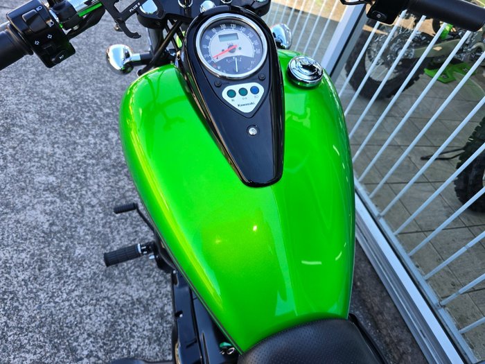 2018 Kawasaki VULCAN 900 (VN900) CLASSIC Black