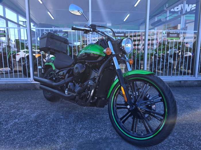 2018 Kawasaki VULCAN 900 (VN900) CLASSIC Black