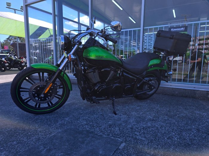 2018 Kawasaki VULCAN 900 (VN900) CLASSIC Black