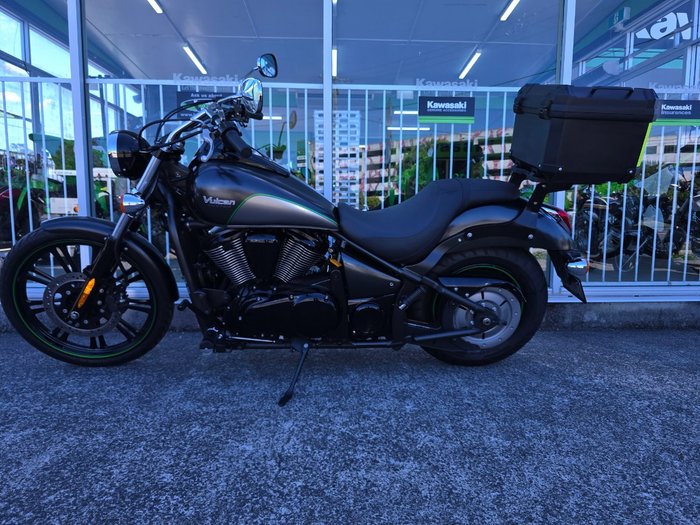 2016 Kawasaki VULCAN 900 (VN900) CLASSIC Black