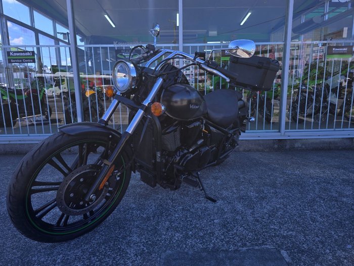 2016 Kawasaki VULCAN 900 (VN900) CLASSIC Black