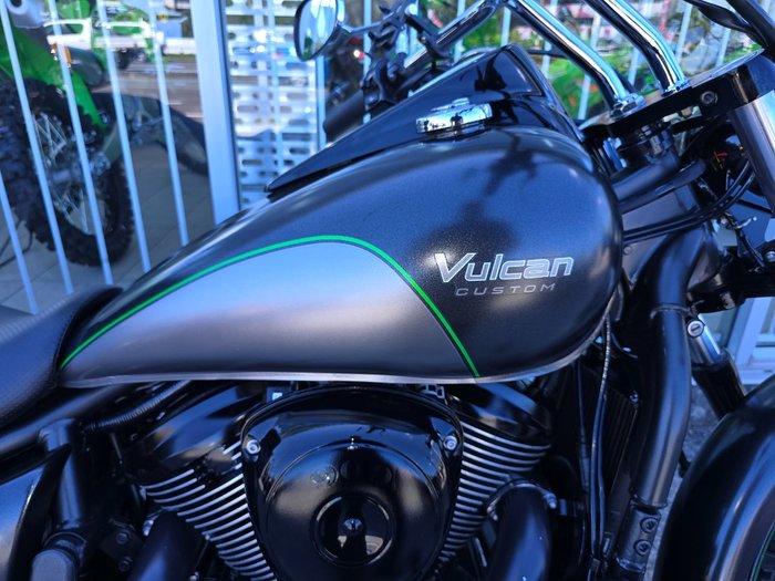 2016 Kawasaki VULCAN 900 (VN900) CLASSIC Black