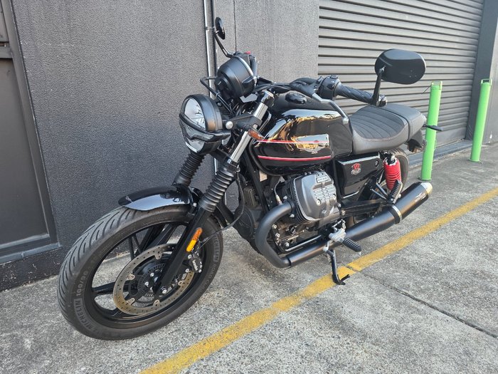 2024 MOTO GUZZI V7 STONE GREY