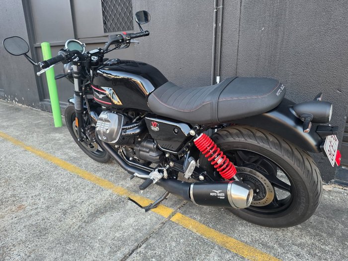 2024 MOTO GUZZI V7 STONE GREY
