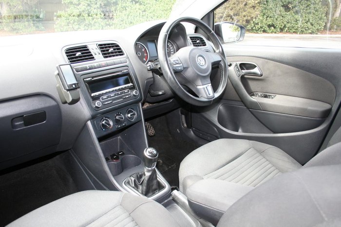 2013 Volkswagen Polo 77TSI Comfortline 6R MY14 Deep Black