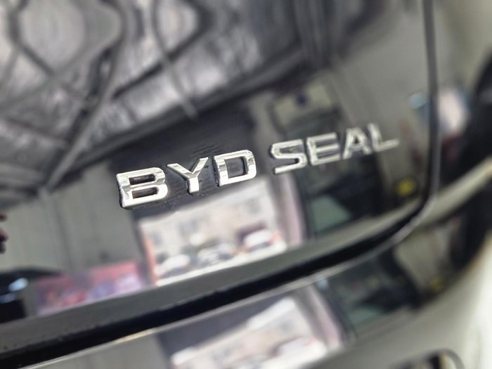 2023 BYD Seal Premium Cosmos Black
