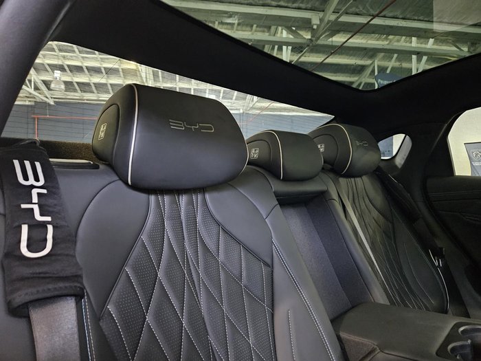 2023 BYD Seal Premium Cosmos Black