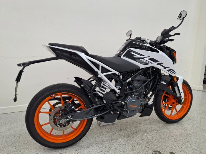 2021 Ktm 200 DUKE (ABS) White