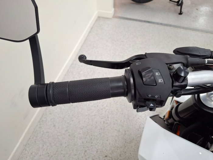 2021 Ktm 200 DUKE (ABS) White