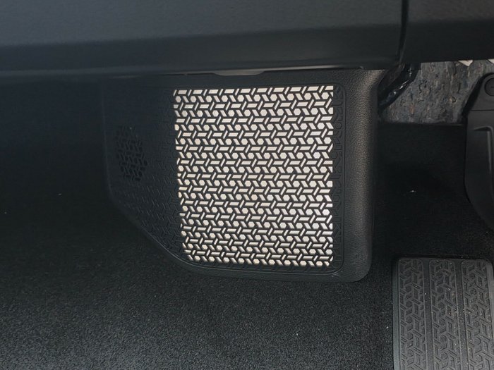 2025 Nissan Ariya Advance