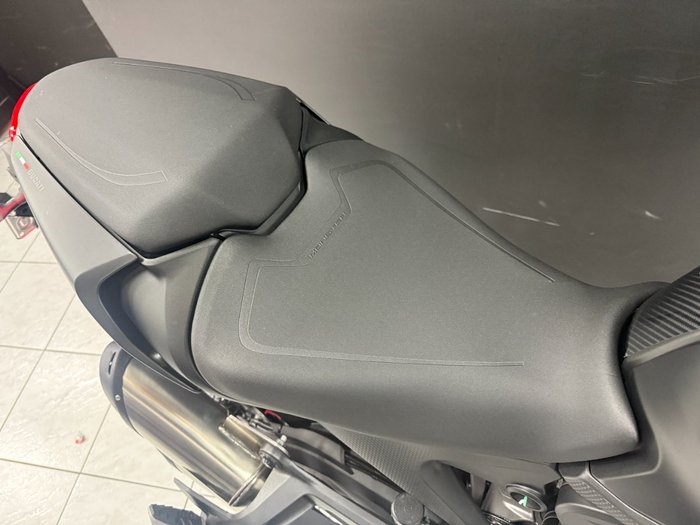 2023 DUCATI MONSTER Grey