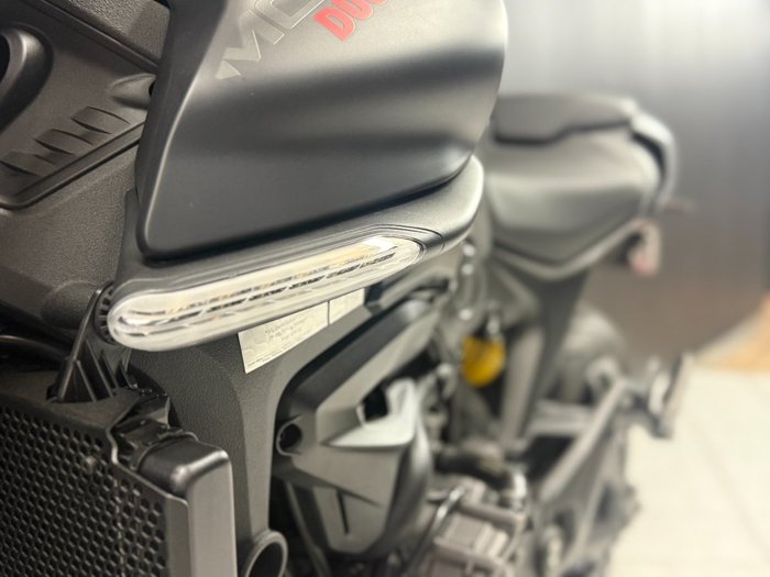 2023 DUCATI MONSTER Grey
