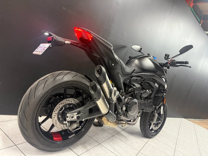 2023 DUCATI MONSTER Grey