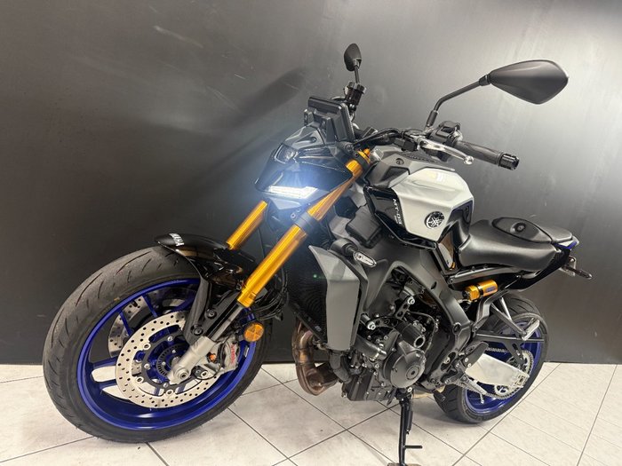 2025 Yamaha MT-09A SP (MT-09SP) Grey