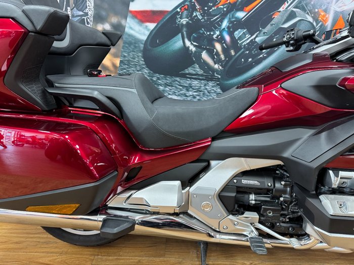 2024 Honda GL1800DA ABS GOLDWING TOUR PRE RED