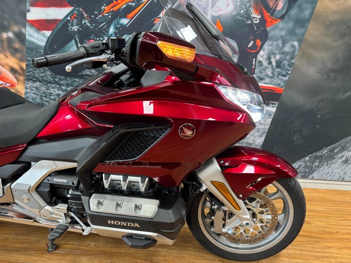 2024 Honda GL1800DA ABS GOLDWING TOUR PRE RED