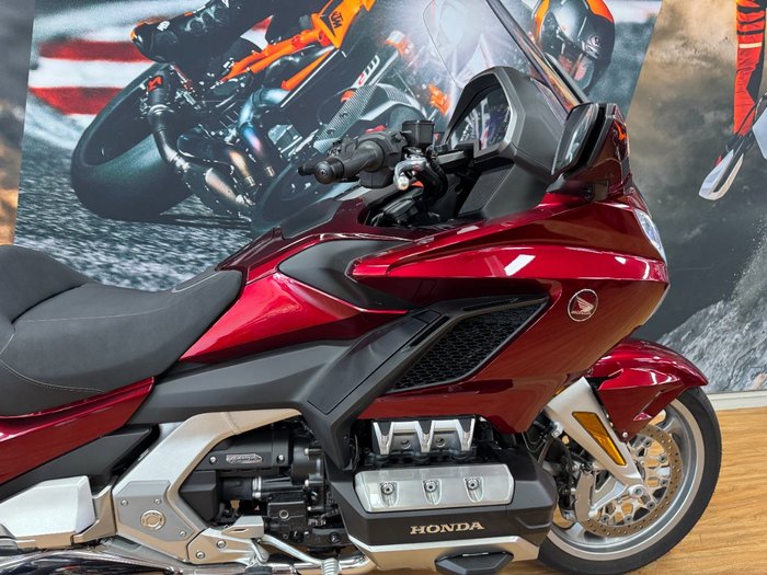2024 Honda GL1800DA ABS GOLDWING TOUR PRE RED