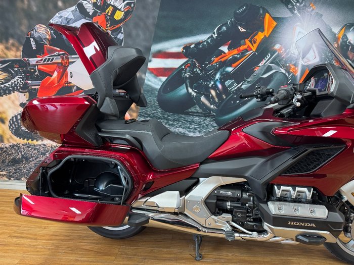 2024 Honda GL1800DA ABS GOLDWING TOUR PRE RED